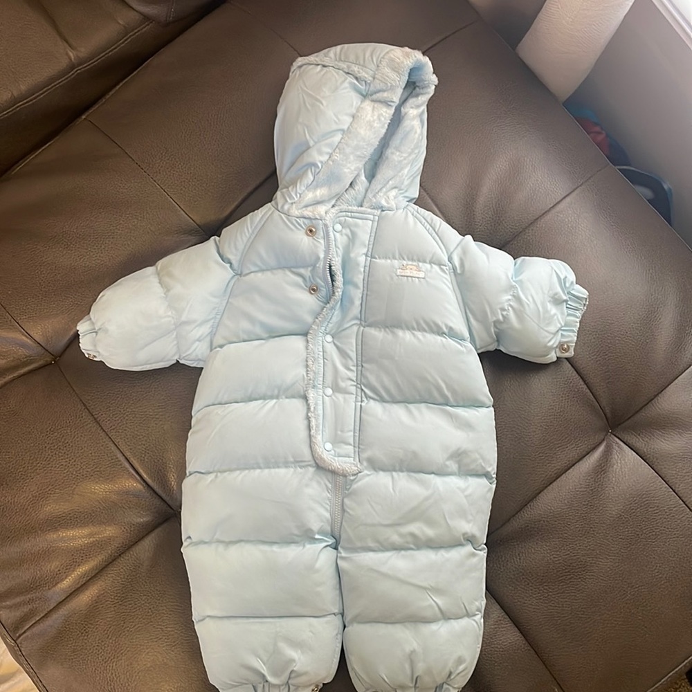 NWOT Baby snow suit